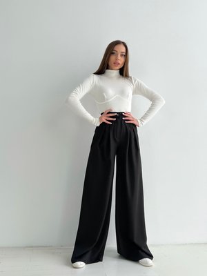 women's palazzo trousers with a high waist with a zipper and buttons, size M