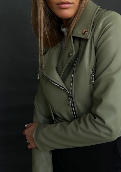 Short jacket with a side zip ‘ Kosukha’ made of eco leather on khaki suede with a lining.