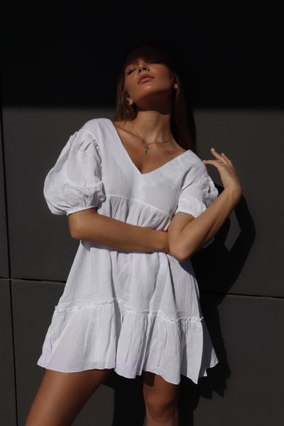 Жіноча сукня з натуральної тканини довжини міні з коротким рукавом на резинці. 32010105 фото