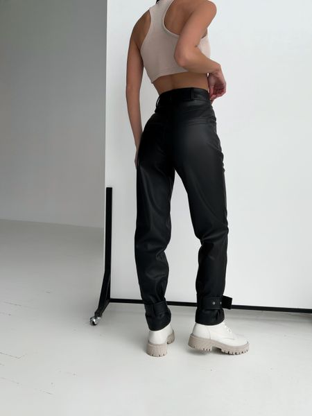 Жіночі брюки з еко шкіри на затяжках рівного покрою. 31470201 фото
